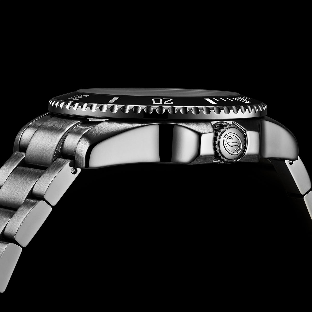 Stührling Depthmaster Heritage 4058 Swiss Quartz 42mm