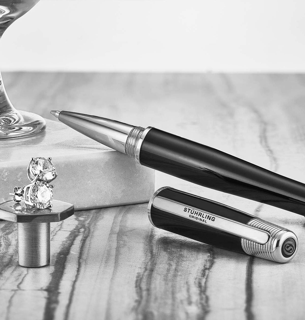 Lineage Set with Signature Pen and Stud Earrings
