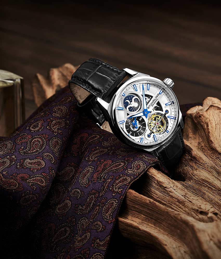 Silver Dial / Silver Case / Black Band