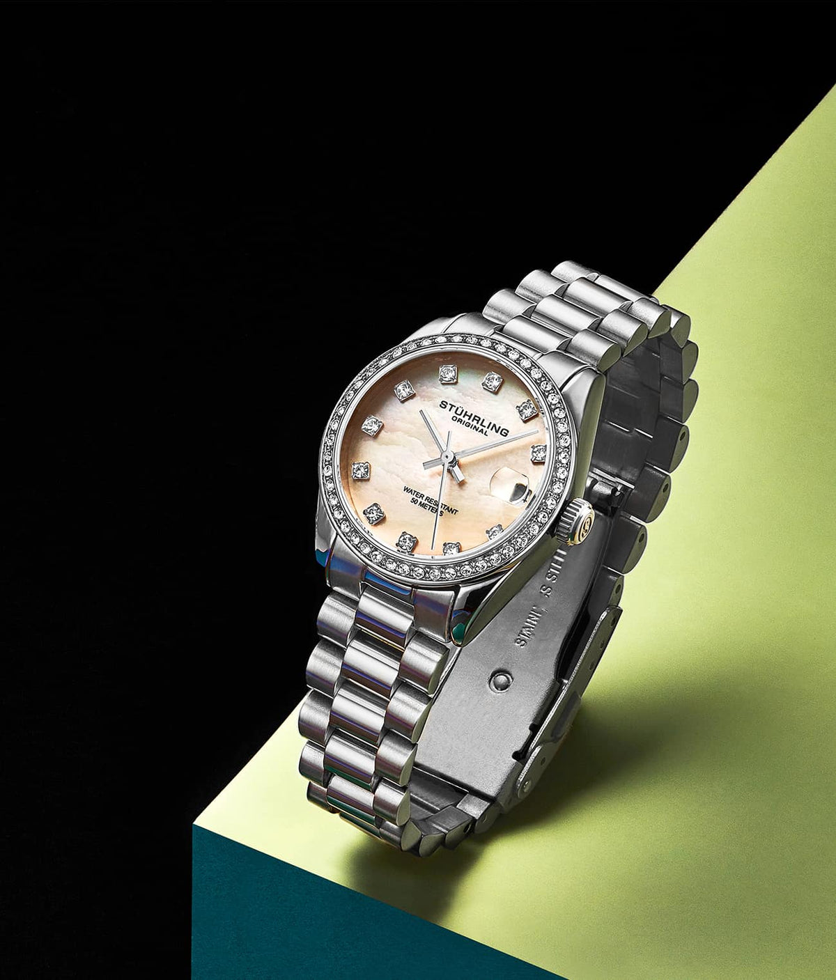 Silver Dial / Silver Case / Silver Band