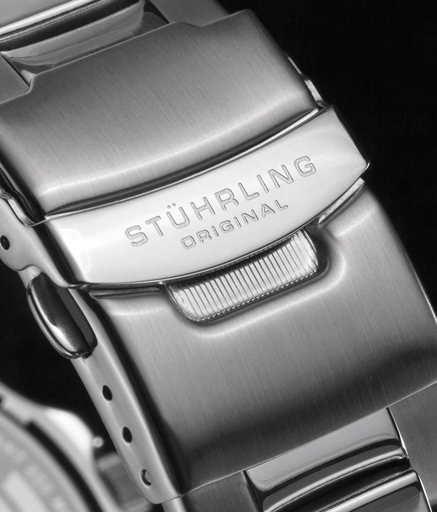 Black Dial / Silver Case / Silver Band 4