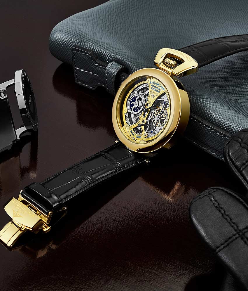 Gold/Gold/Black