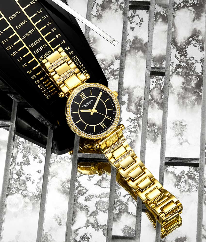 Black/Gold/Gold