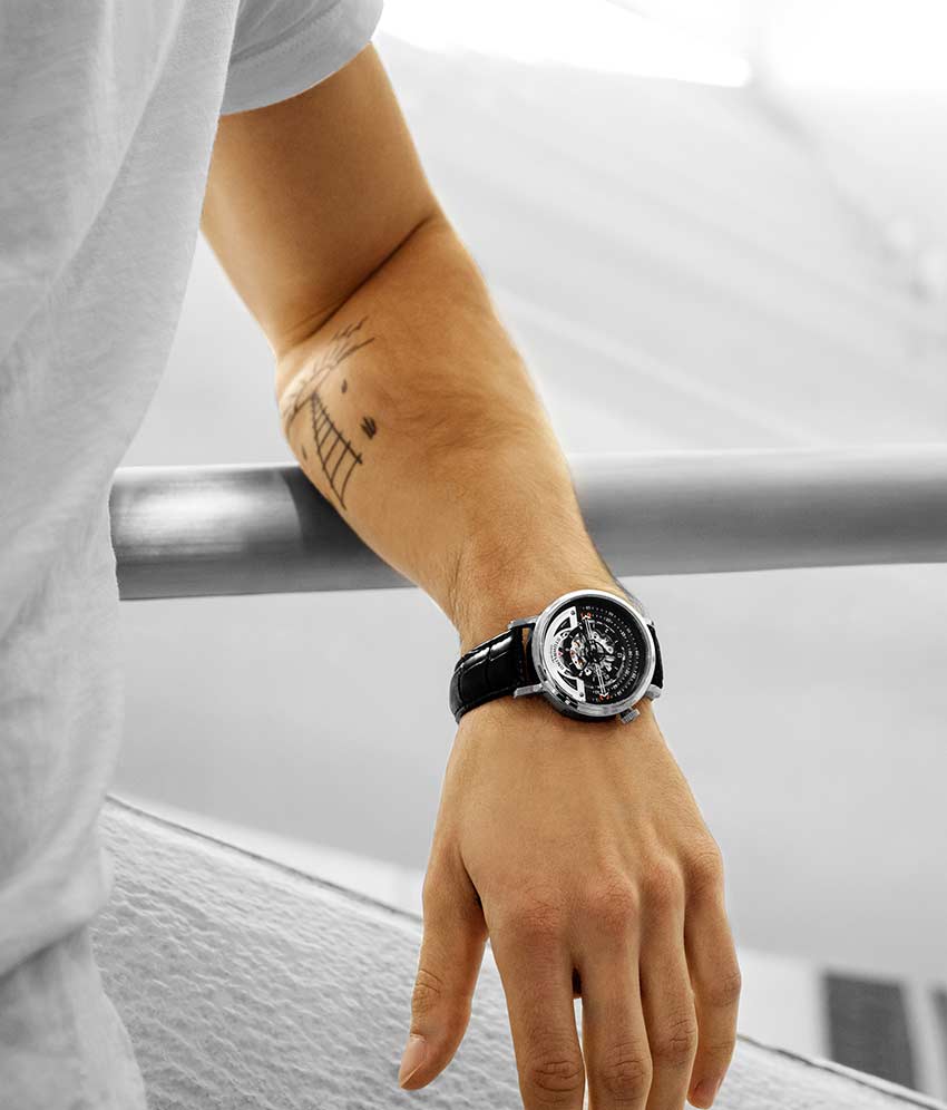 Black/Silver/Black