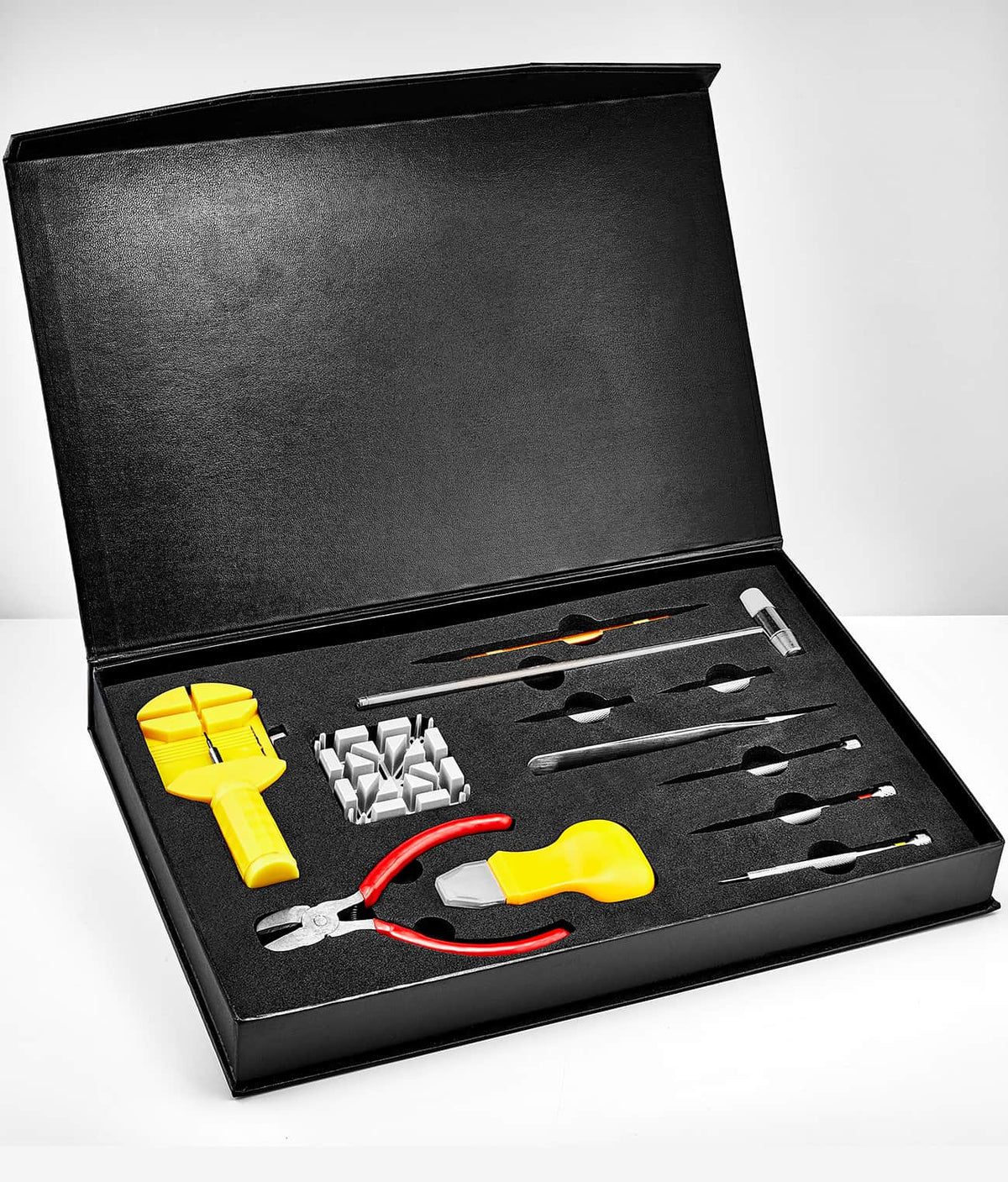 Maritimer 935.04, Aviator 3916.2, Signature Pen, and Watch Tool Kit